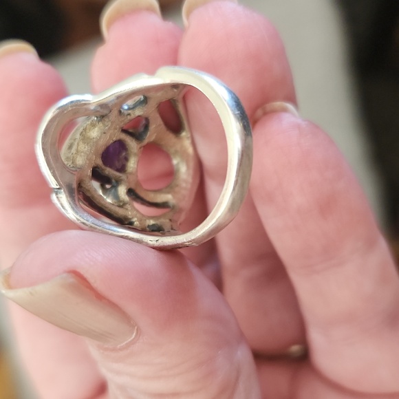 Amethyst/February Artisan ring/sterling silver - Picture 5 of 10